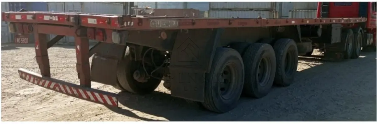 LOTE 003 - SEMI-REBOQUE