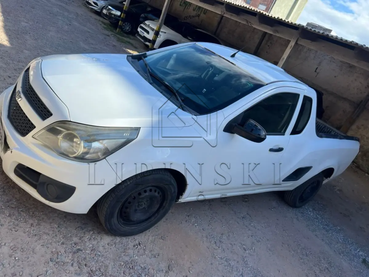 LOTE 000 - CHEVROLET MONTANA