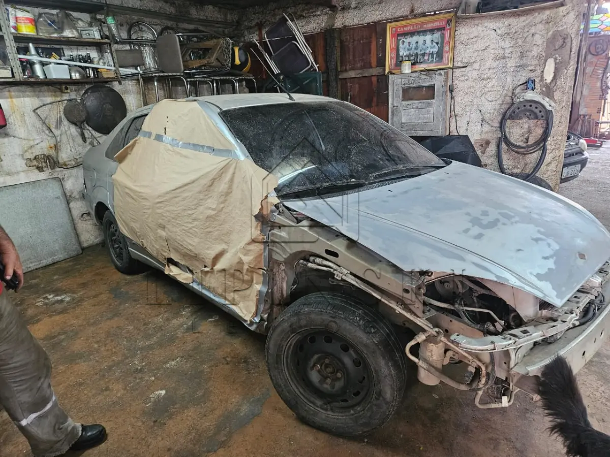 LOTE 001 - Ford Focus 1.6L