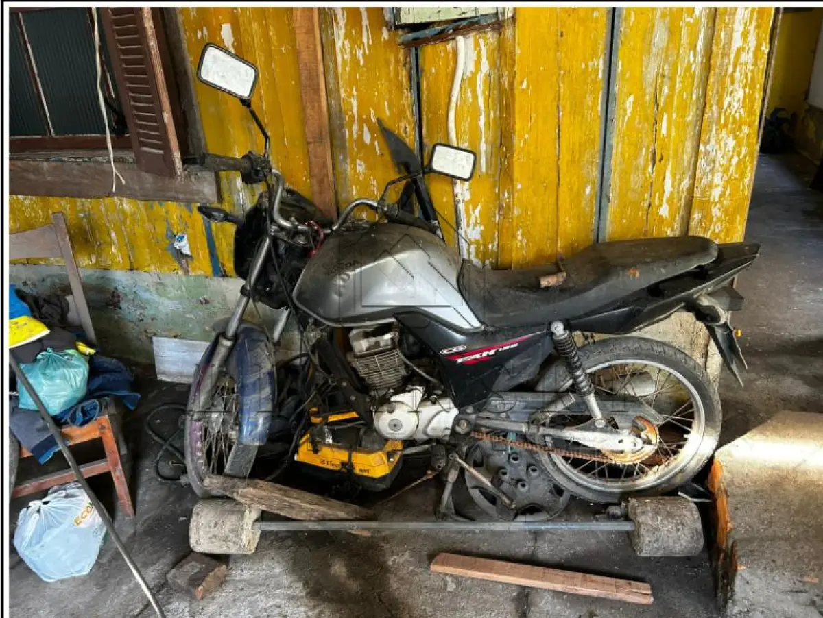 LOTE 000 - HONDA/CG 125 FAN KS