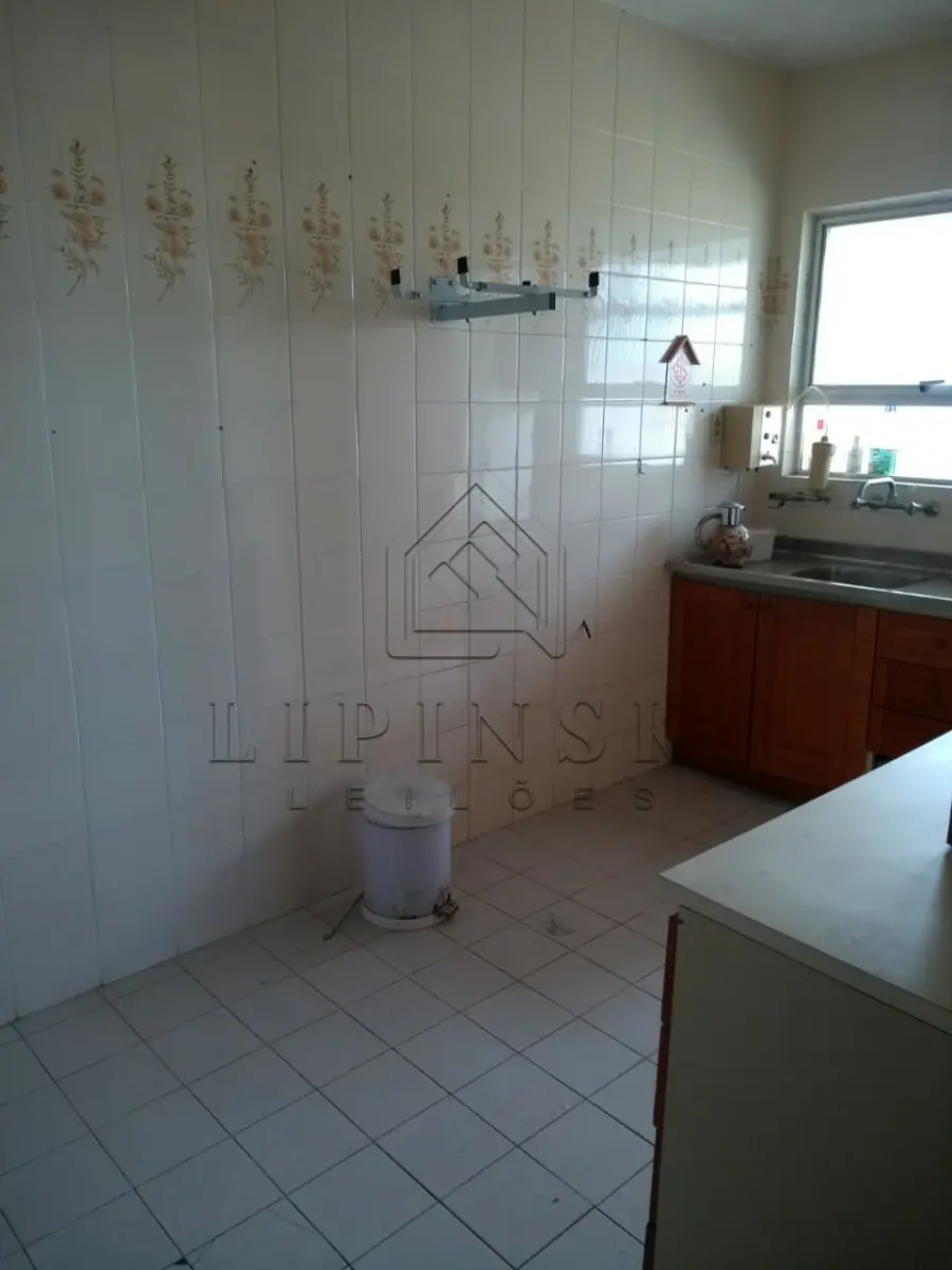 LOTE 004 - APARTAMENTO RESIDENCIAL com BOX